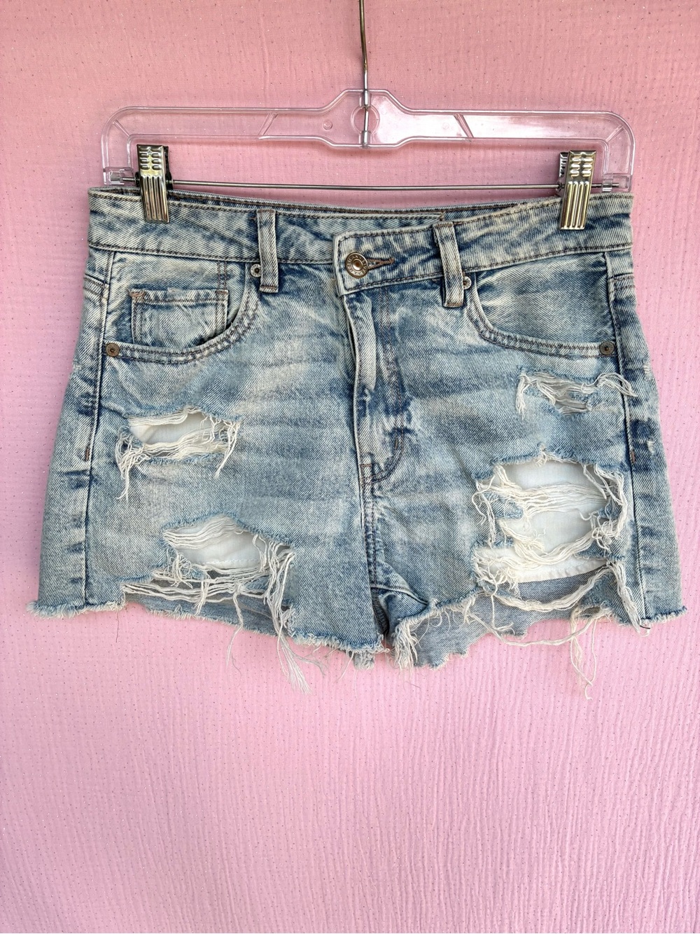 American Eagle Mom Short Size 4 - Distressed Denim